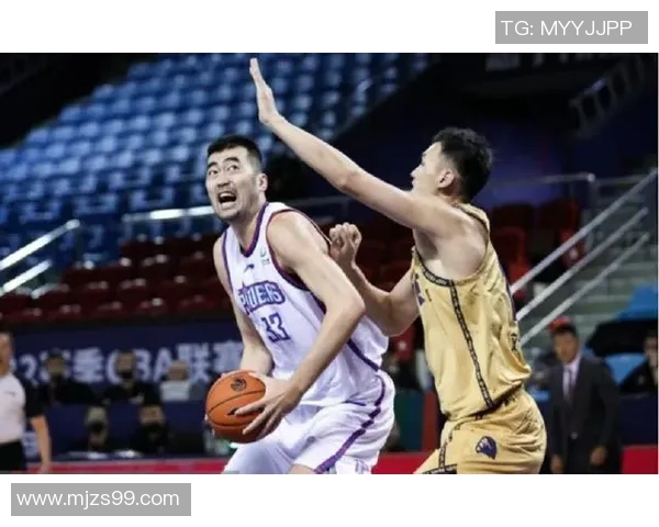 张兆旭：从篮球新星到职业生涯的辉煌历程与未来展望